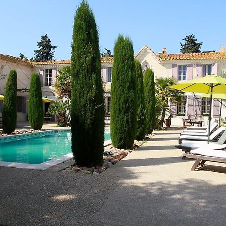Hotel Mas De La Fosse à Saint-Gilles  Extérieur photo