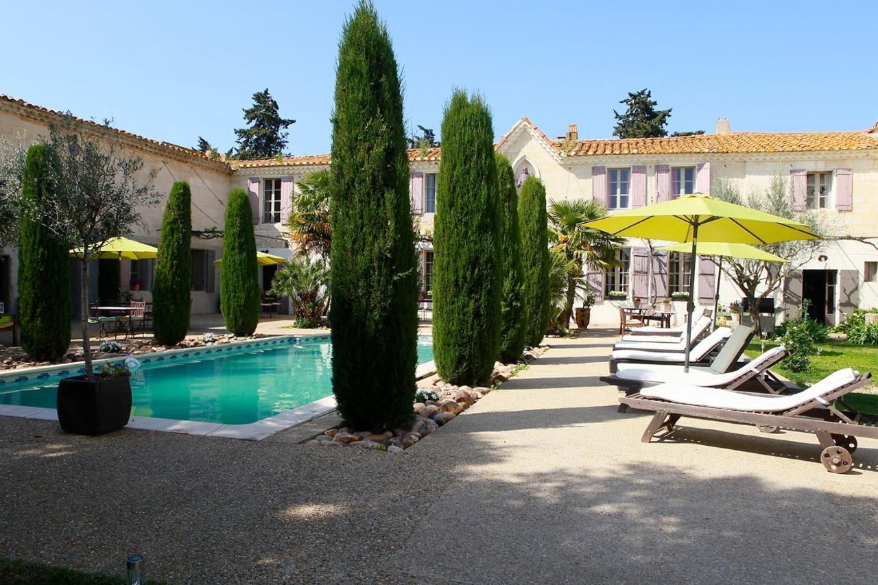 Hotel Mas De La Fosse à Saint-Gilles  Extérieur photo